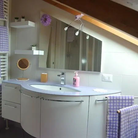 Manu Apartmán *